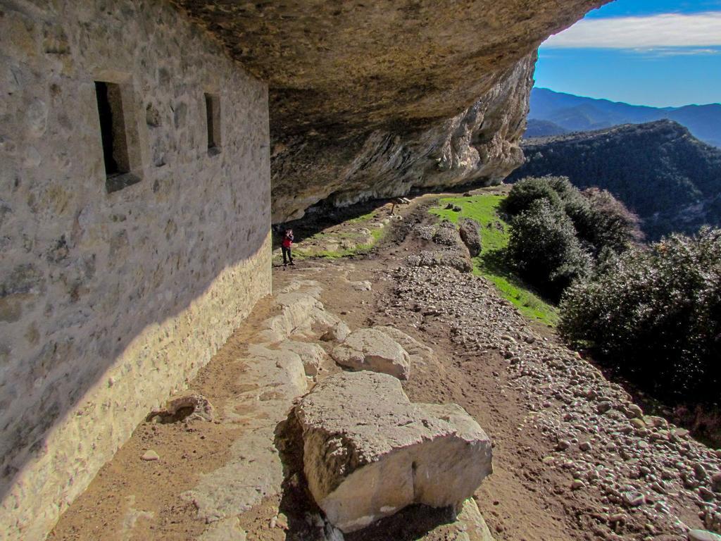 Albergue De Yebra Yebra de Basa Exterior foto