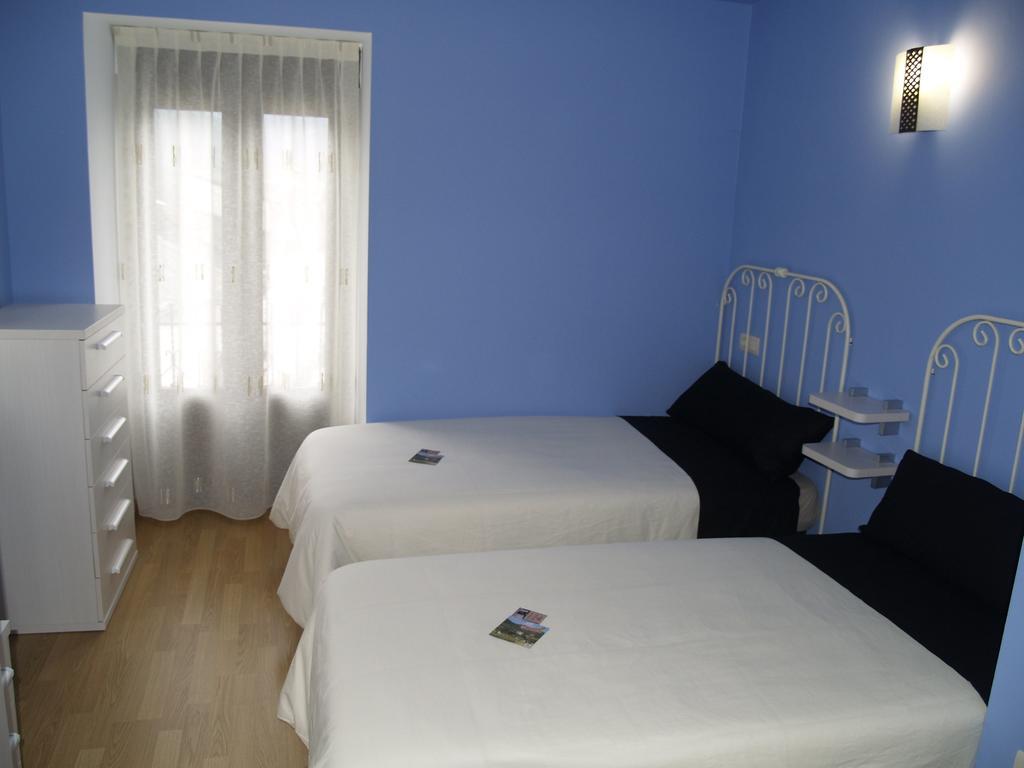Albergue De Yebra Yebra de Basa Quarto foto